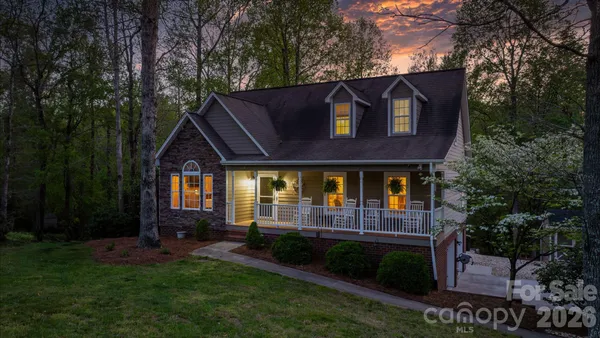 $389,500 | 104 Buck Shoals Circle, Hudson, NC 28638