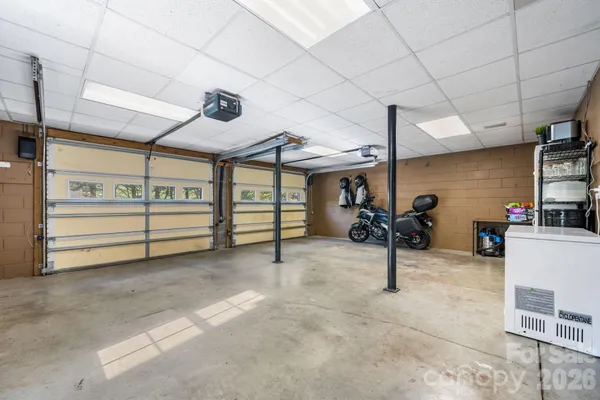 $389,500 | 104 Buck Shoals Circle, Hudson, NC 28638