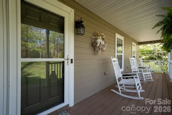 $389,500 | 104 Buck Shoals Circle, Hudson, NC 28638