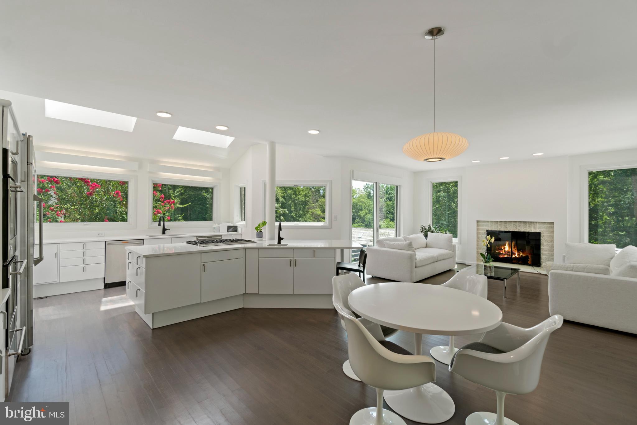 7545 Potomac Fall Road McLean, VA 22102 - Photo 16 of 56 Kitchen/Family room