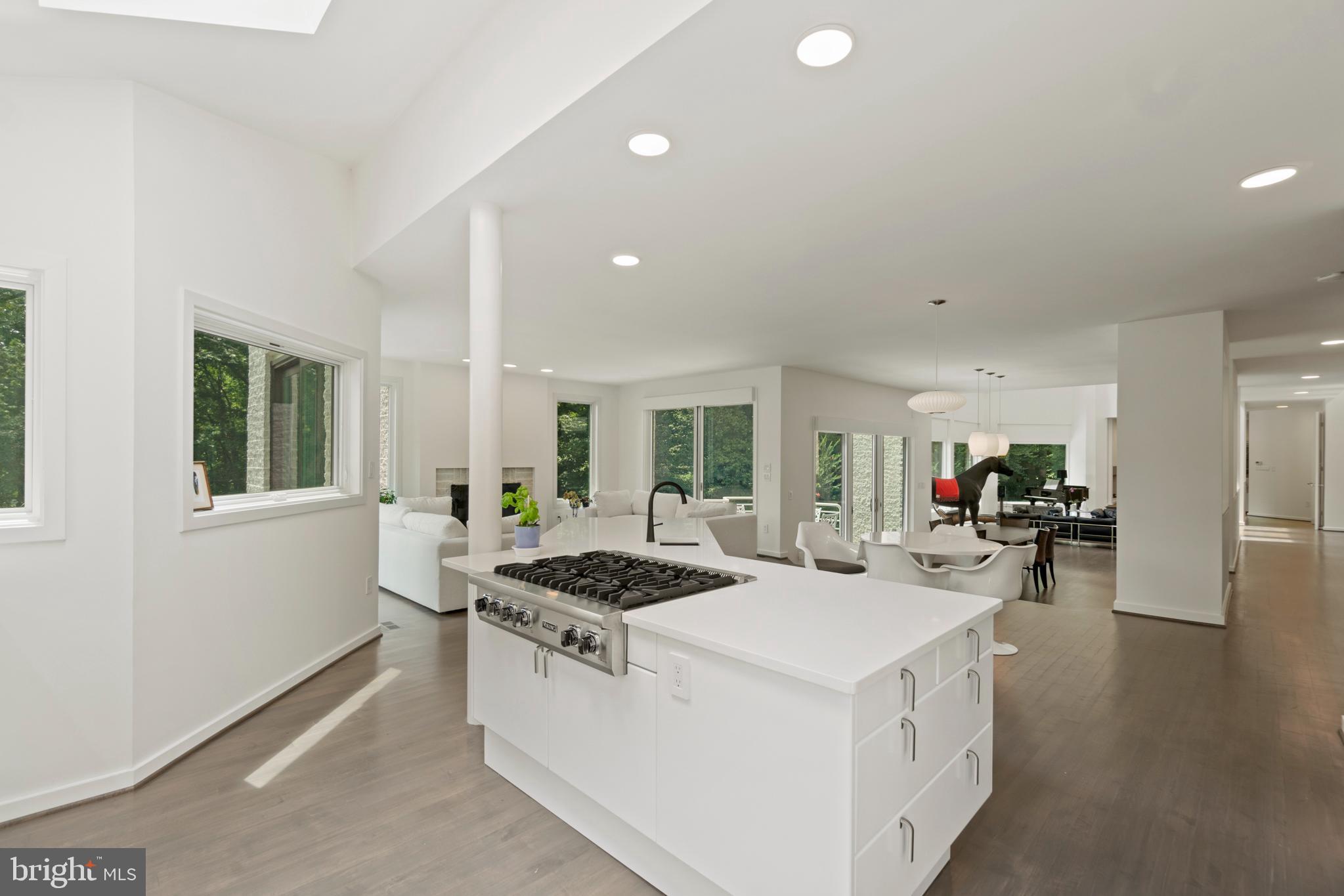 7545 Potomac Fall Road McLean, VA 22102 - Photo 18 of 56 Kitchen Island