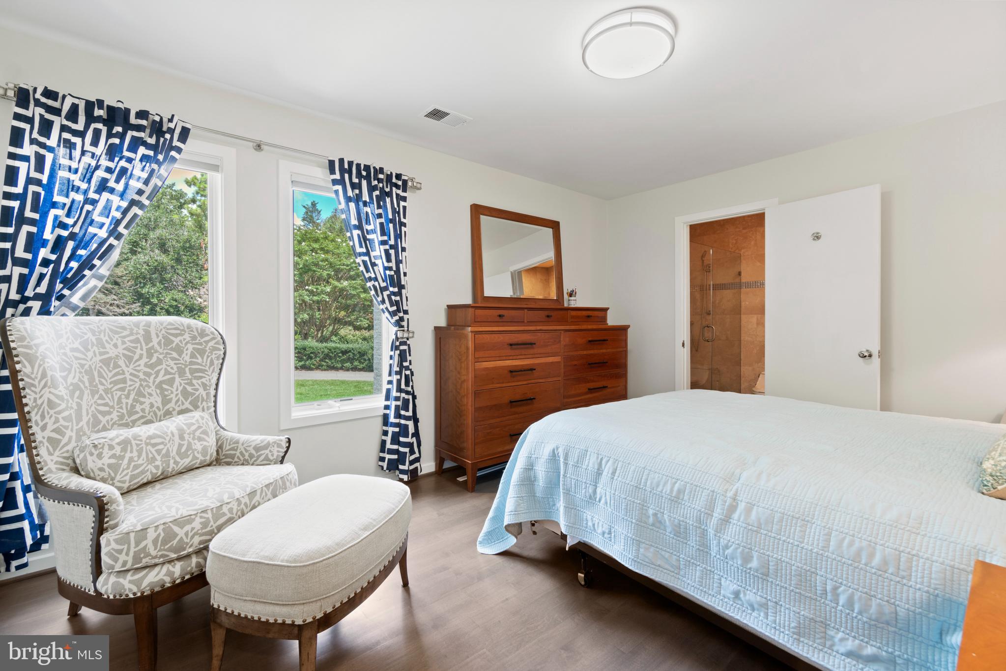 7545 Potomac Fall Road McLean, VA 22102 - Photo 35 of 56 Bedroom