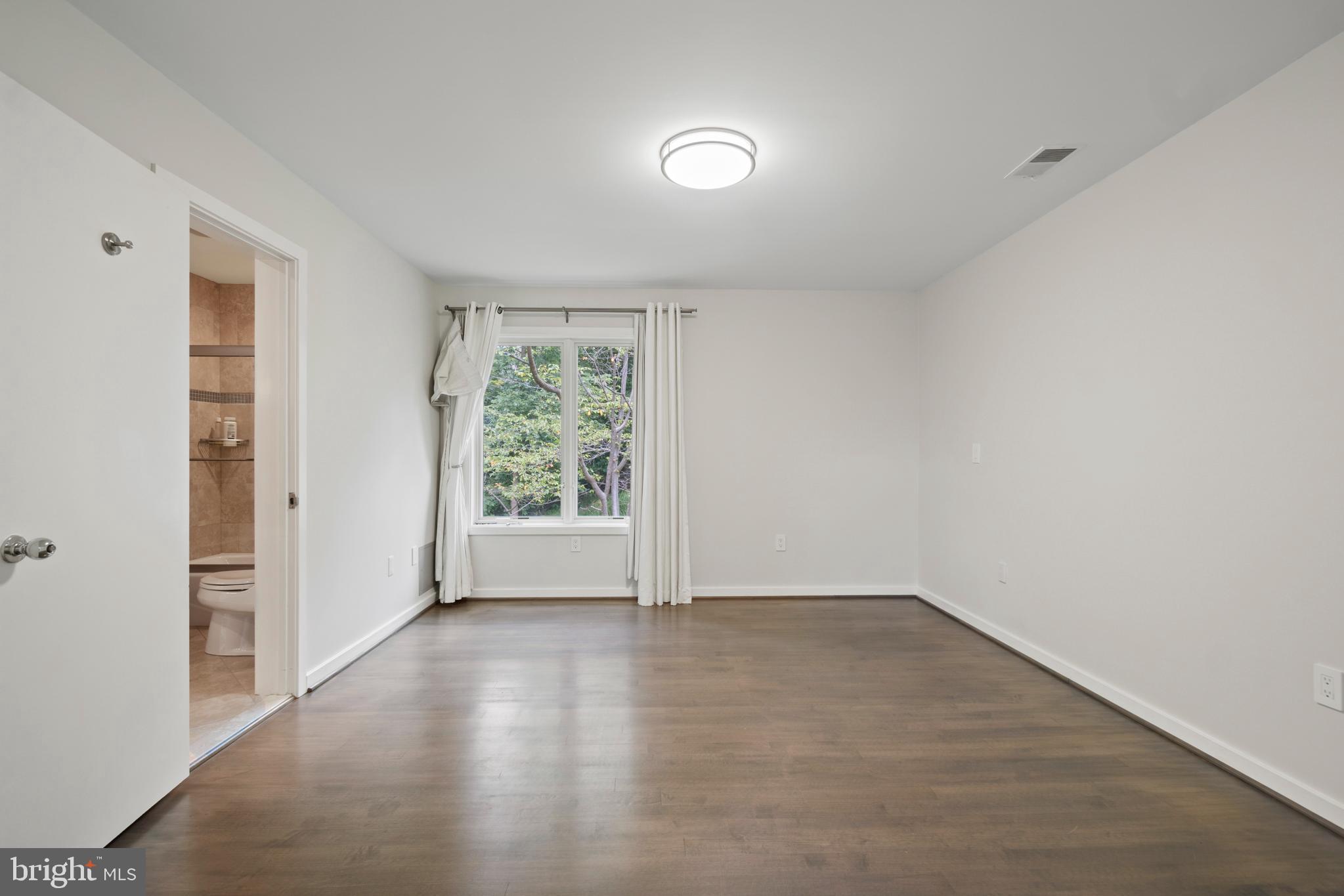 7545 Potomac Fall Road McLean, VA 22102 - Photo 37 of 56 Bedroom 4