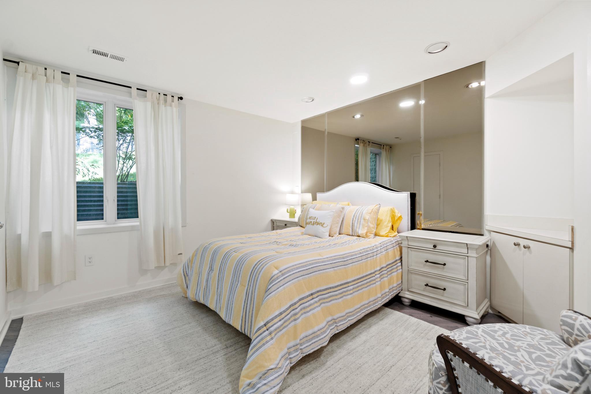 7545 Potomac Fall Road McLean, VA 22102 - Photo 44 of 56 Bedroom 5