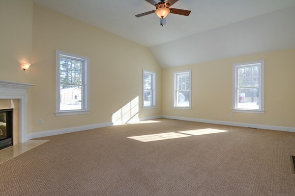 68 Horse Pond Road Shirley, MA 01464 - Photo 11 of 30 Gallery Image 11