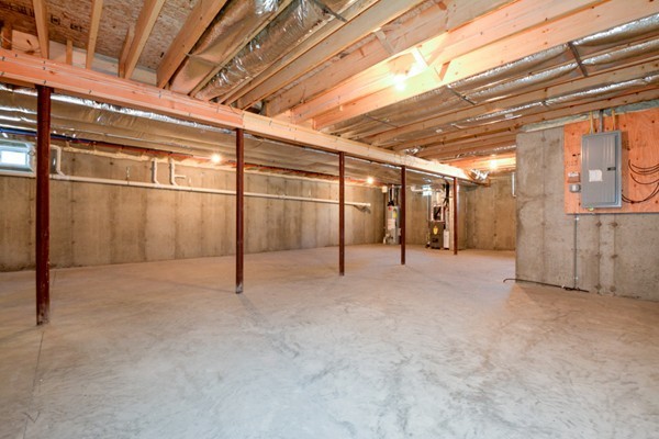 68 Horse Pond Road Shirley, MA 01464 - Photo 26 of 30 Gallery Image 26