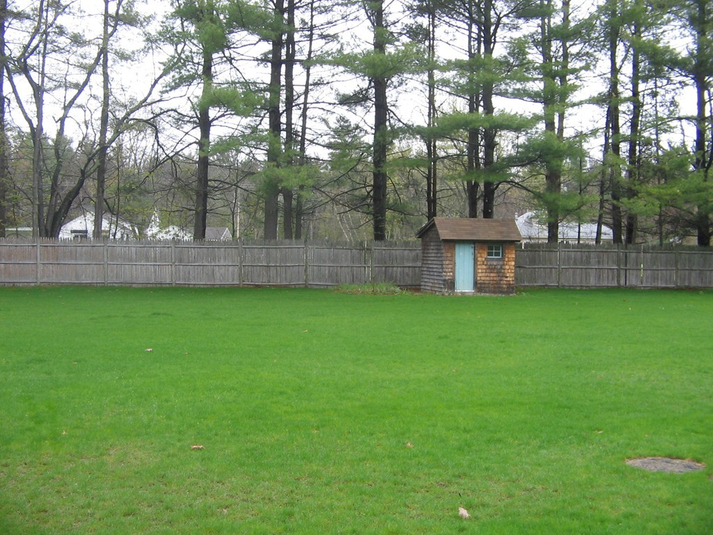 68 Horse Pond Road Shirley, MA 01464 - Photo 27 of 30 Gallery Image 27