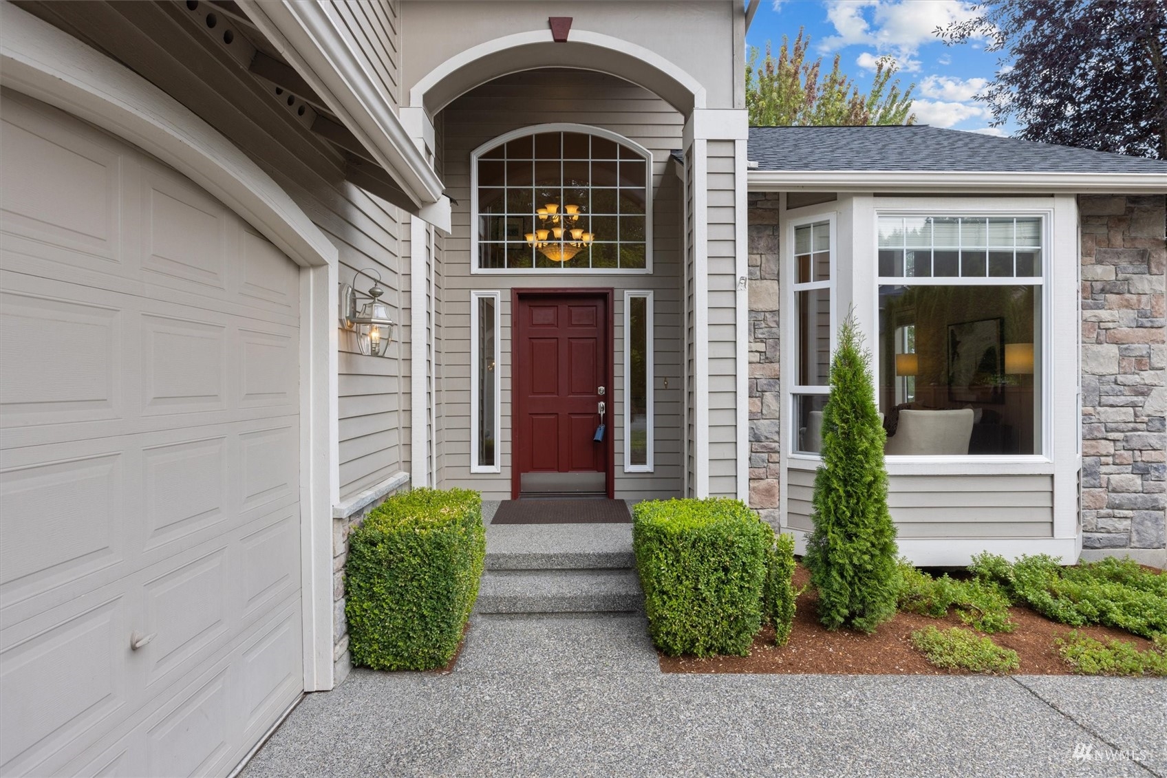 17211 4th Drive Southeast Bothell, WA 98012 - Photo 3 of 39 Gallery Image 3