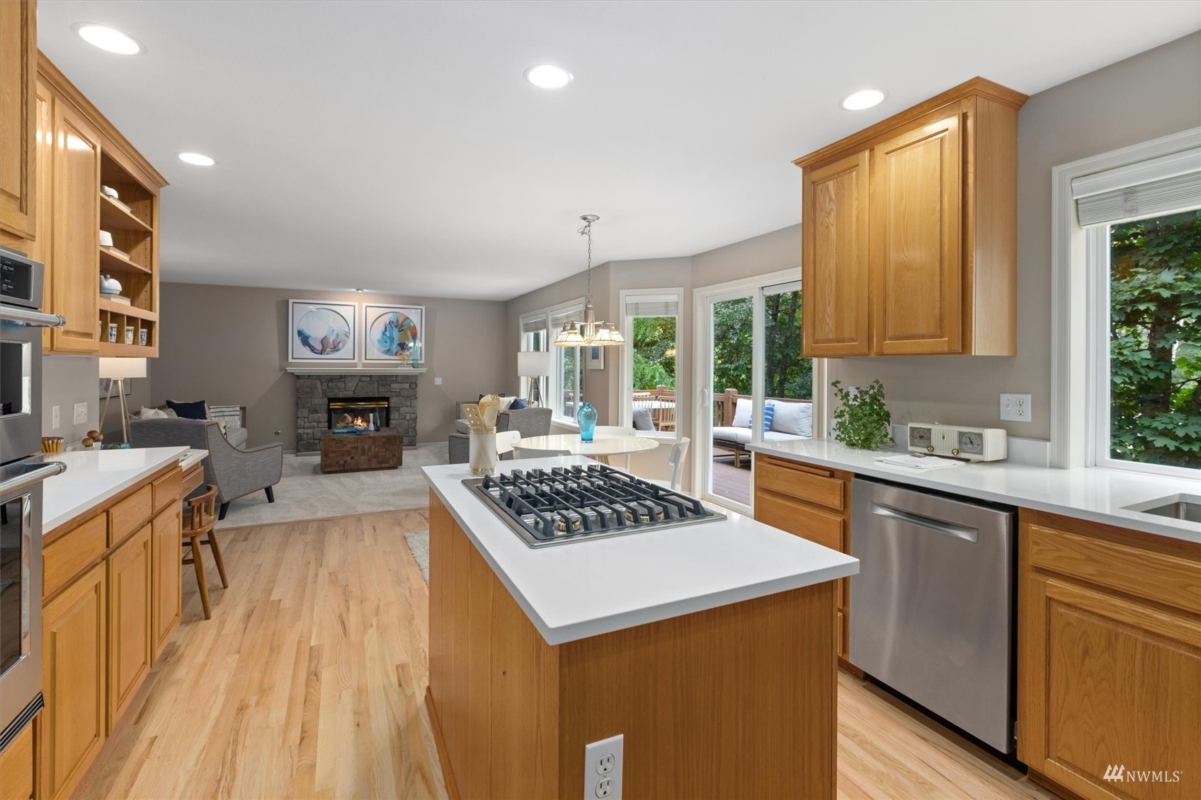 17211 4th Drive Southeast Bothell, WA 98012 - Photo 9 of 39 Gallery Image 9