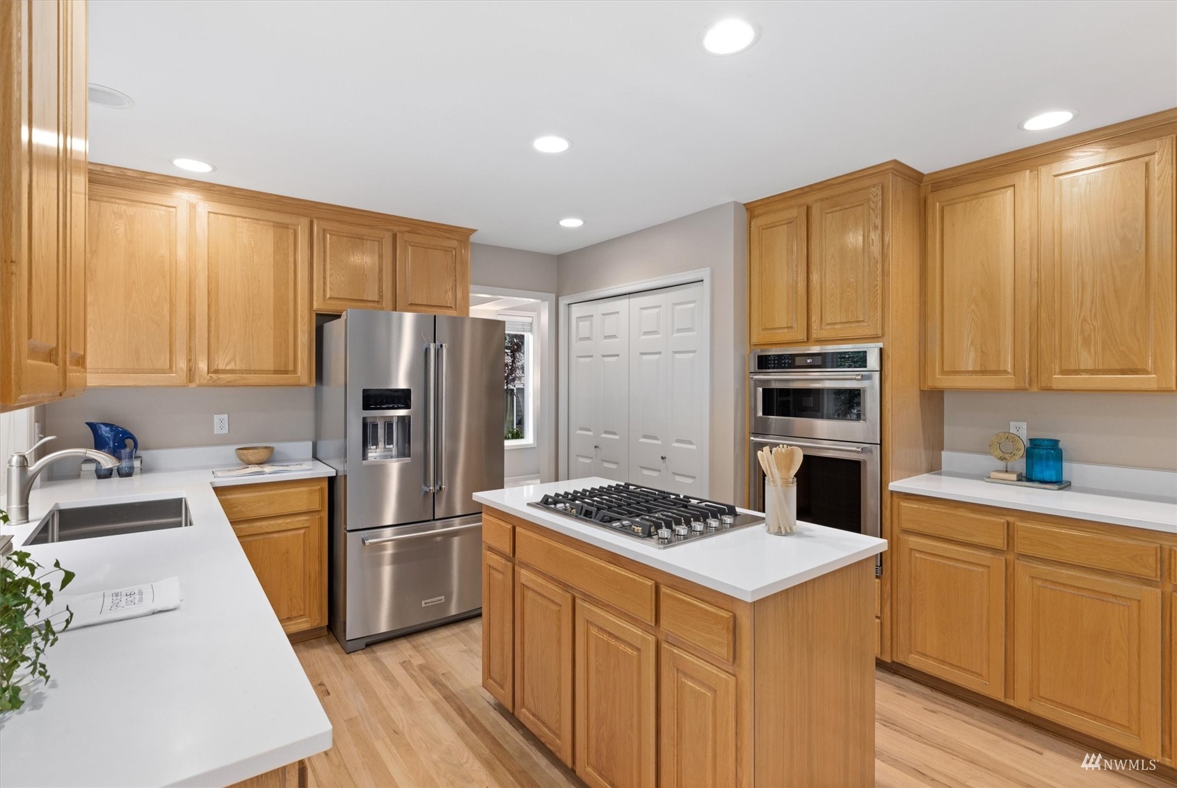 17211 4th Drive Southeast Bothell, WA 98012 - Photo 10 of 39 Gallery Image 10