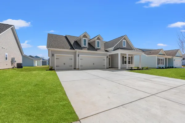$379,781 | 3235 Little Bay Drive, Conway, SC 29526