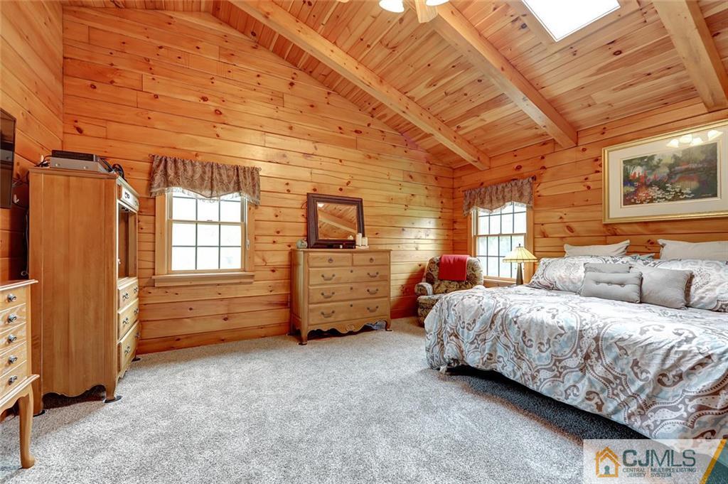 4 Hampton Road Pittstown, NJ 08867 - Photo 17 of 25 a bedroom with a bed and a closet