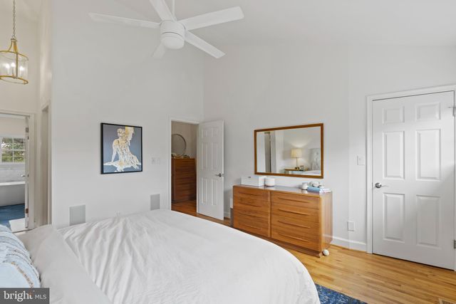 $825,000 | 39 Herbert Street, Alexandria, VA 22305