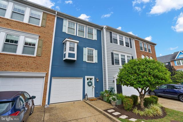 $825,000 | 39 Herbert Street, Alexandria, VA 22305