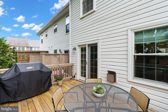 $825,000 | 39 Herbert Street, Alexandria, VA 22305
