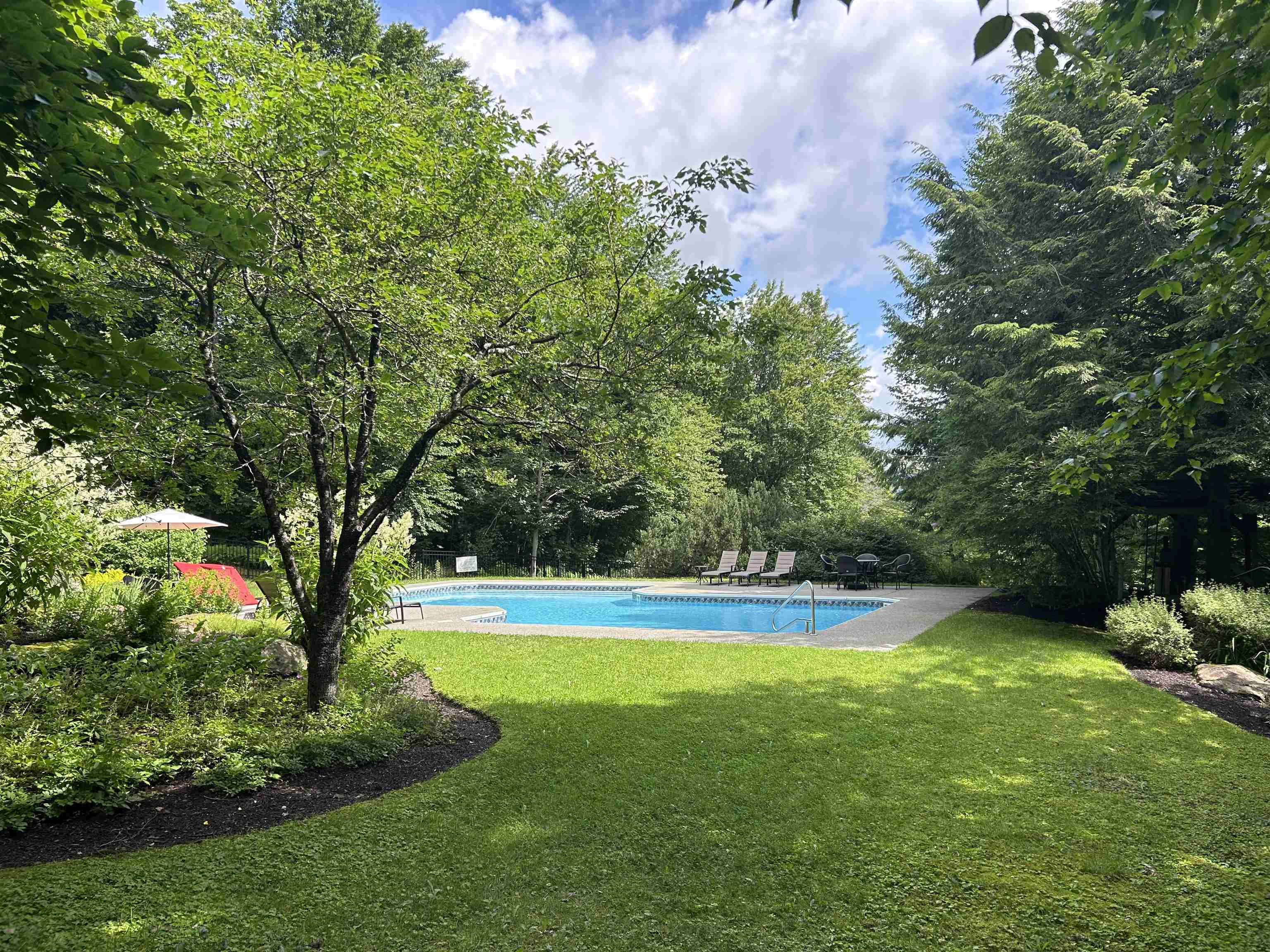 60 McLane Road, Unit 31 Stowe, VT 05672 - Photo 36 of 37