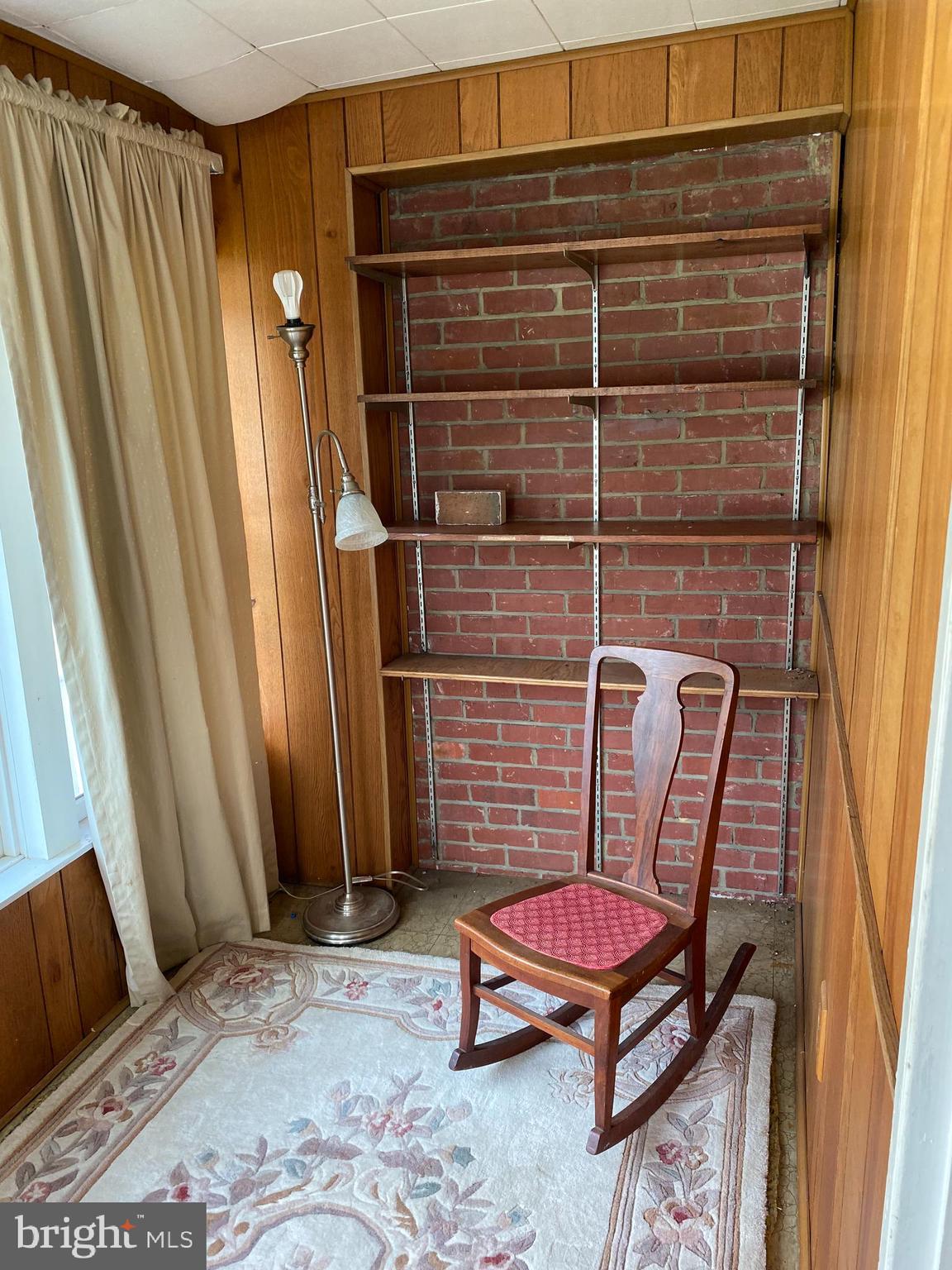 8003 Old Harford Road Baltimore, MD 21234 - Photo 22 of 74 Sunroom located in Front of House