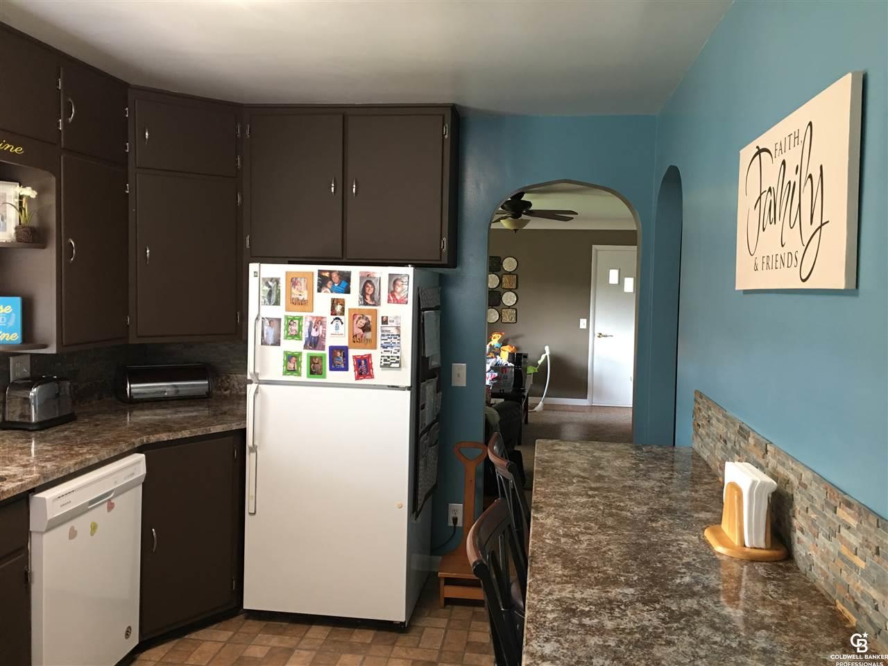 1677 South Morrice Road Owosso, MI 48867 - Photo 12 of 26