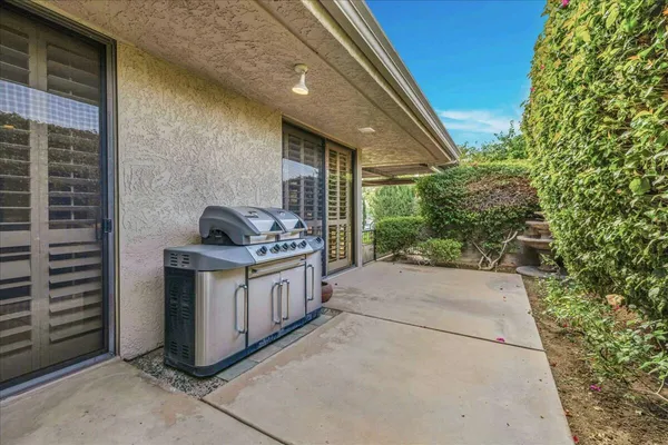 $9,500 | 2 Cornell Drive, Rancho Mirage, CA 92270