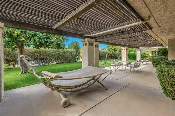 $9,500 | 2 Cornell Drive, Rancho Mirage, CA 92270