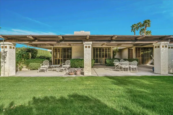 $9,500 | 2 Cornell Drive, Rancho Mirage, CA 92270
