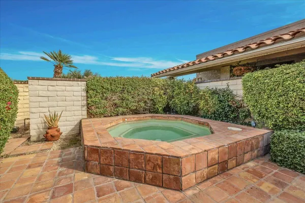 $9,500 | 2 Cornell Drive, Rancho Mirage, CA 92270