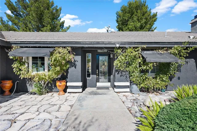 $524,900 | 20058 Rancherias Lane, Apple Valley, CA 92307