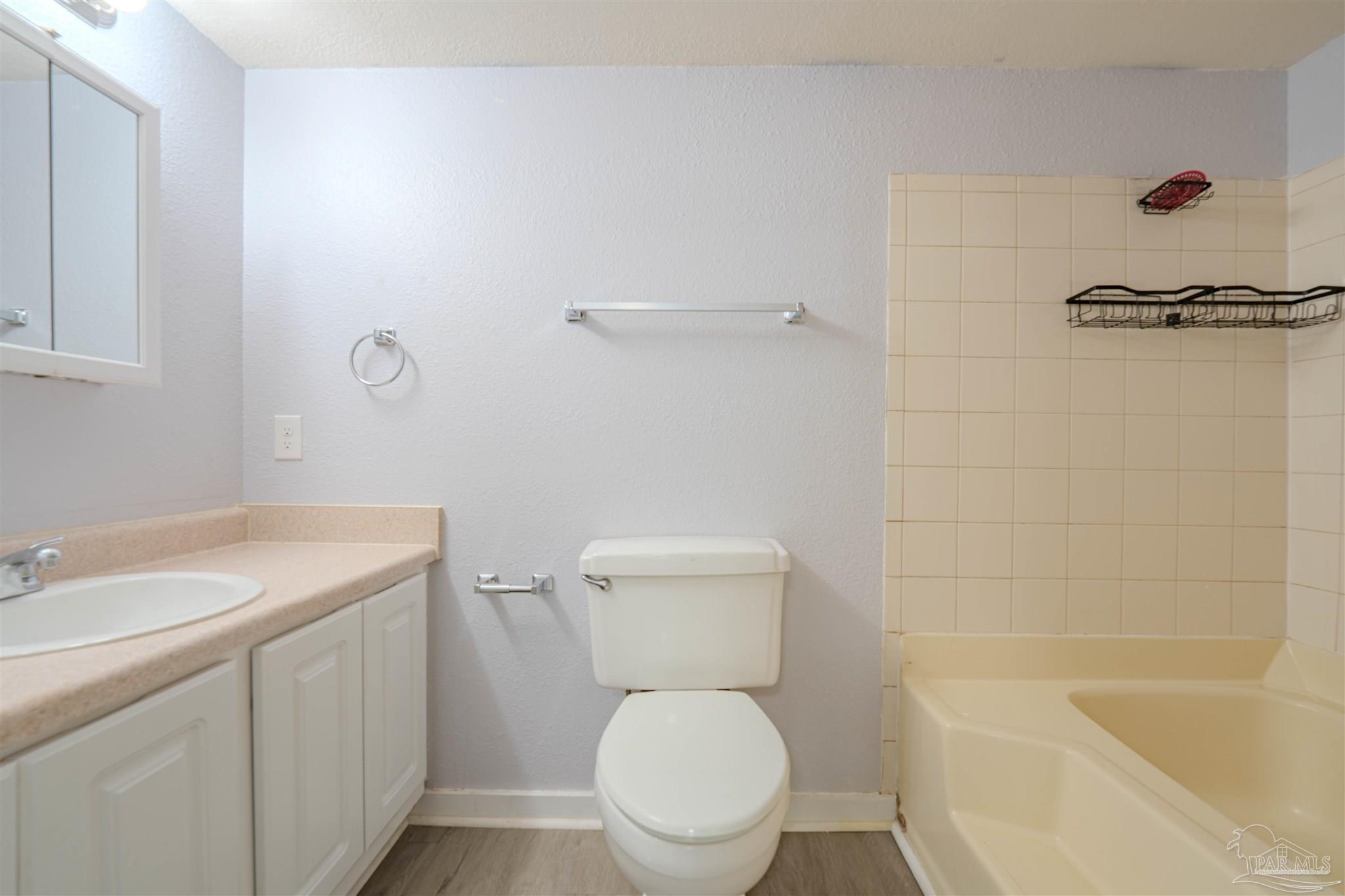 5652 Ruth Court Milton, FL 32583 - Photo 22 of 34 Gallery Image 22
