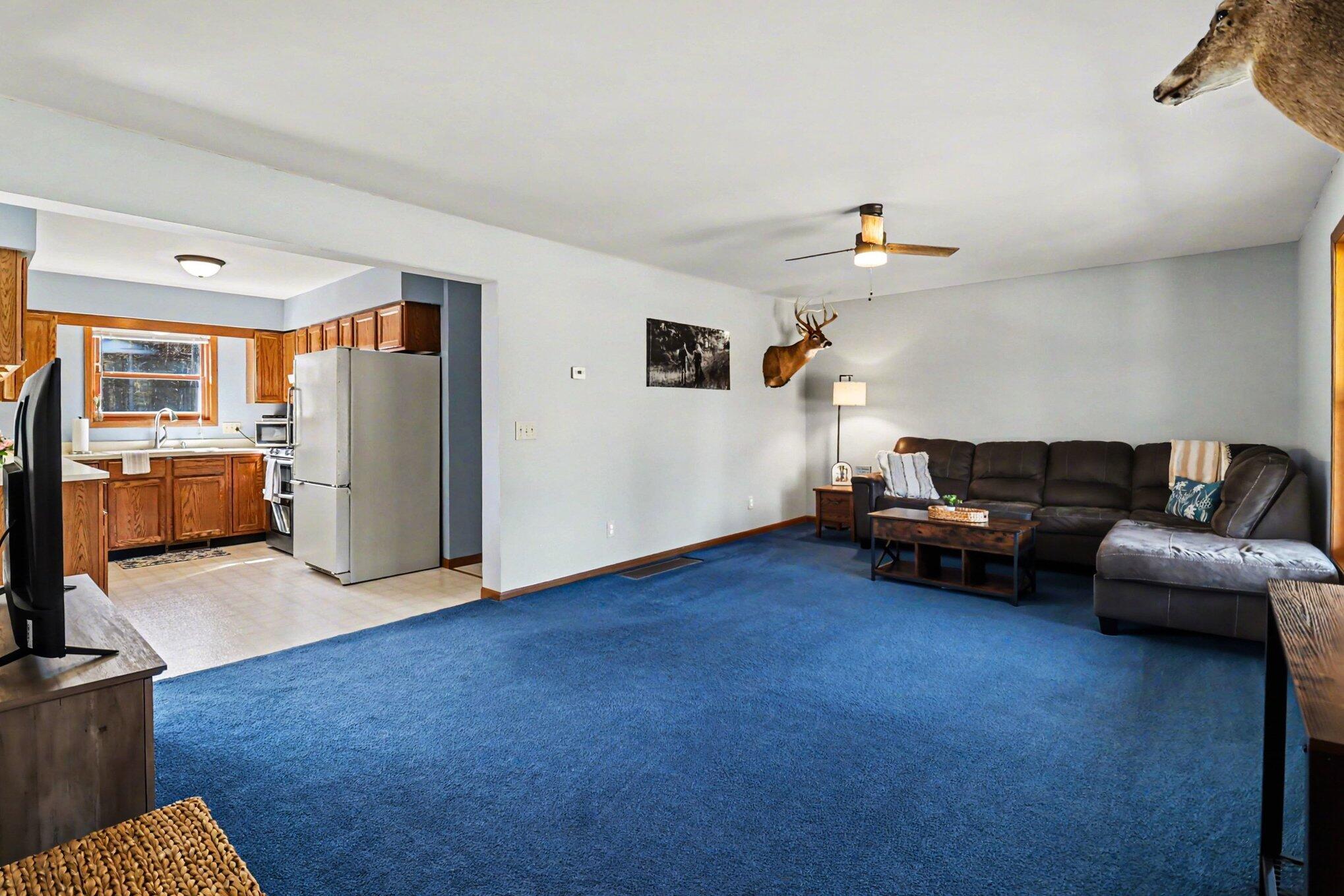 619 South Amber Road Scottville, MI 49454 - Photo 12 of 41 Living Room