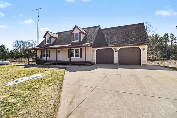$515,000 | 619 South Amber Road, Scottville, MI 49454