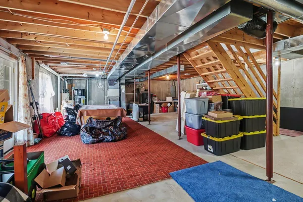 $515,000 | 619 South Amber Road, Scottville, MI 49454