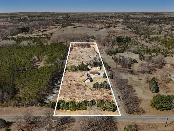 $515,000 | 619 South Amber Road, Scottville, MI 49454