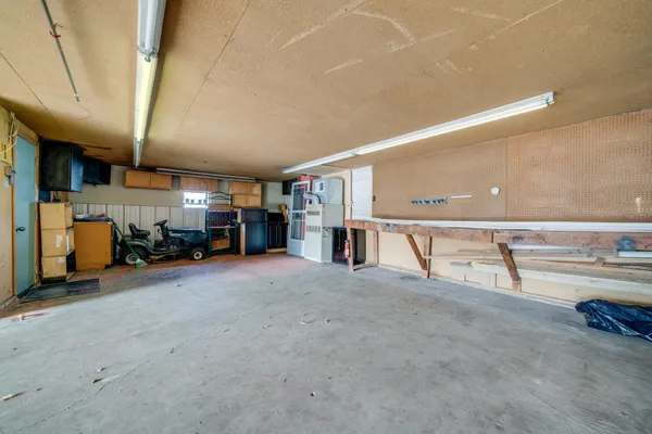 $215,000 | 1208 Whitney Boulevard, Belvidere, IL 61008