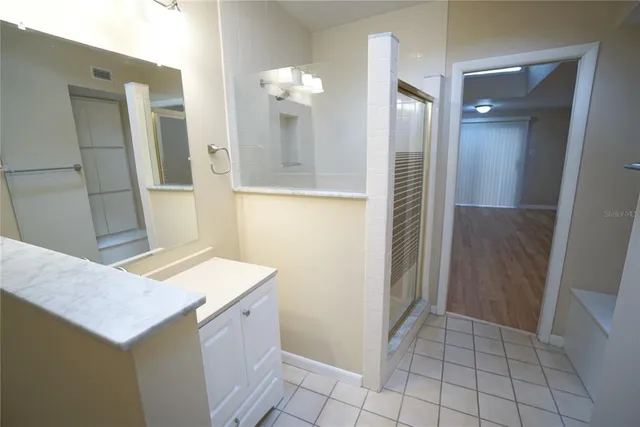 $2,495 | 1424 East Park Circle, Tampa, FL 33604