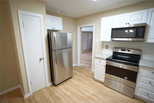 $2,495 | 1424 East Park Circle, Tampa, FL 33604