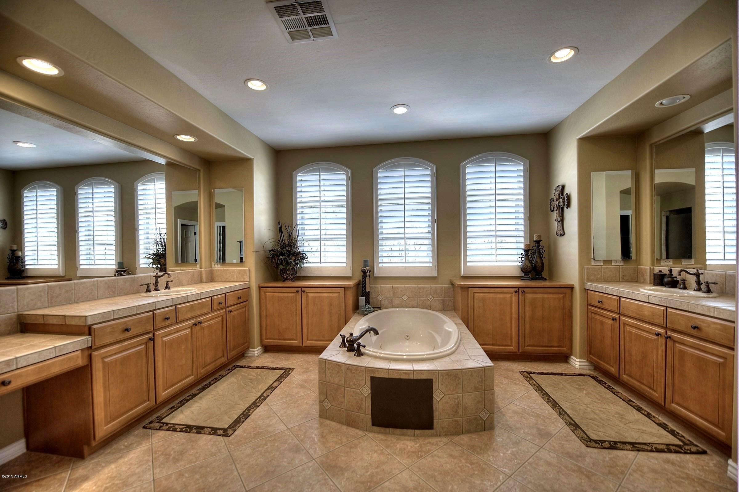 9702 East Mountain Spring Road Scottsdale, AZ 85255 - Photo 12 of 28 Lovely Master Spa-like Bathroom