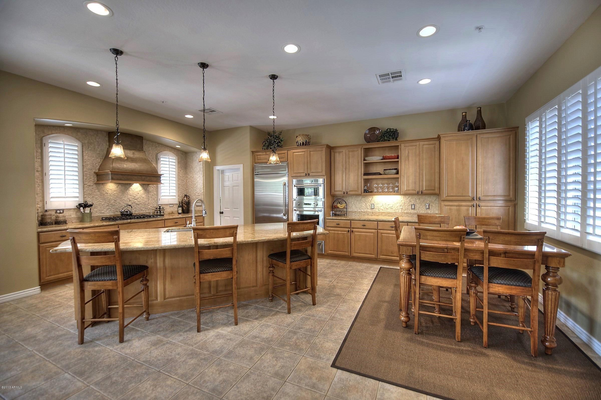 9702 East Mountain Spring Road Scottsdale, AZ 85255 - Photo 5 of 28 Amazing Eat in Kitchen
