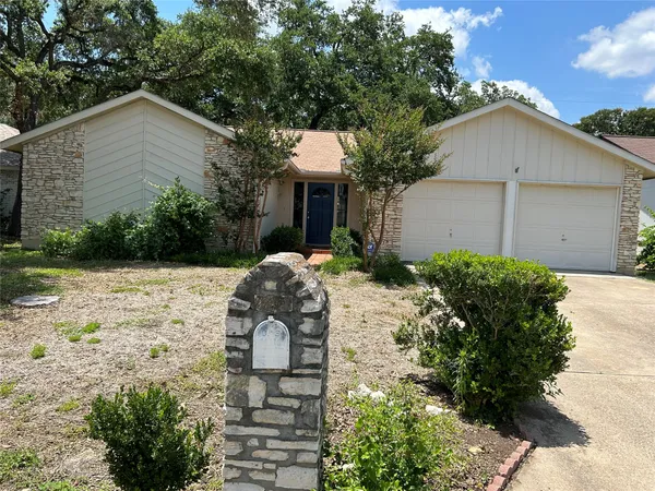 $2,400 | 12912 Pegasus Street, Austin, TX 78727