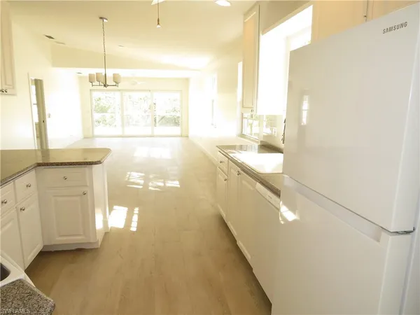 $2,800 | 3387 Cayman Lane, Naples, FL 34119