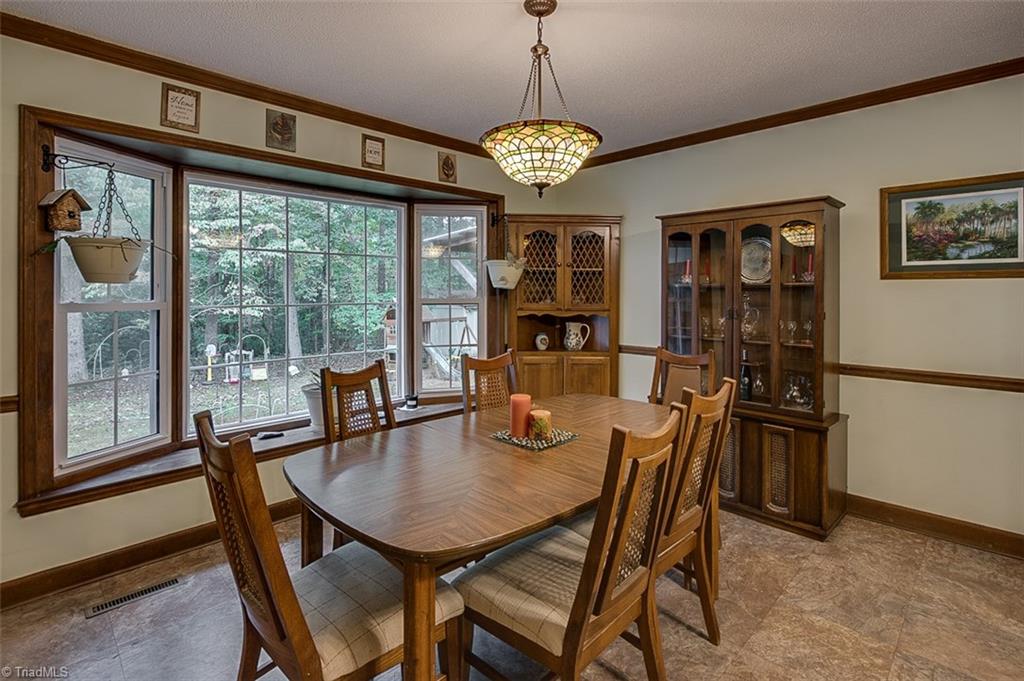 1849 Burney Road Asheboro, NC 27205 - Photo 6 of 30 Gallery Image 6