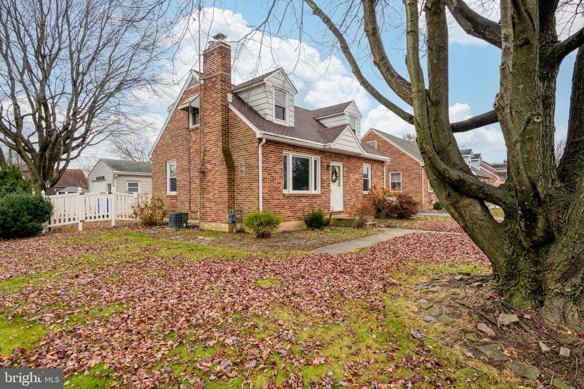 301 Greystone Road York, PA 17402 - Photo 2 of 38 Gallery Image 2