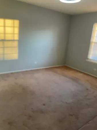 $2,300 | 287 Pembridge Lane, Unit B2, Schaumburg, IL 60193