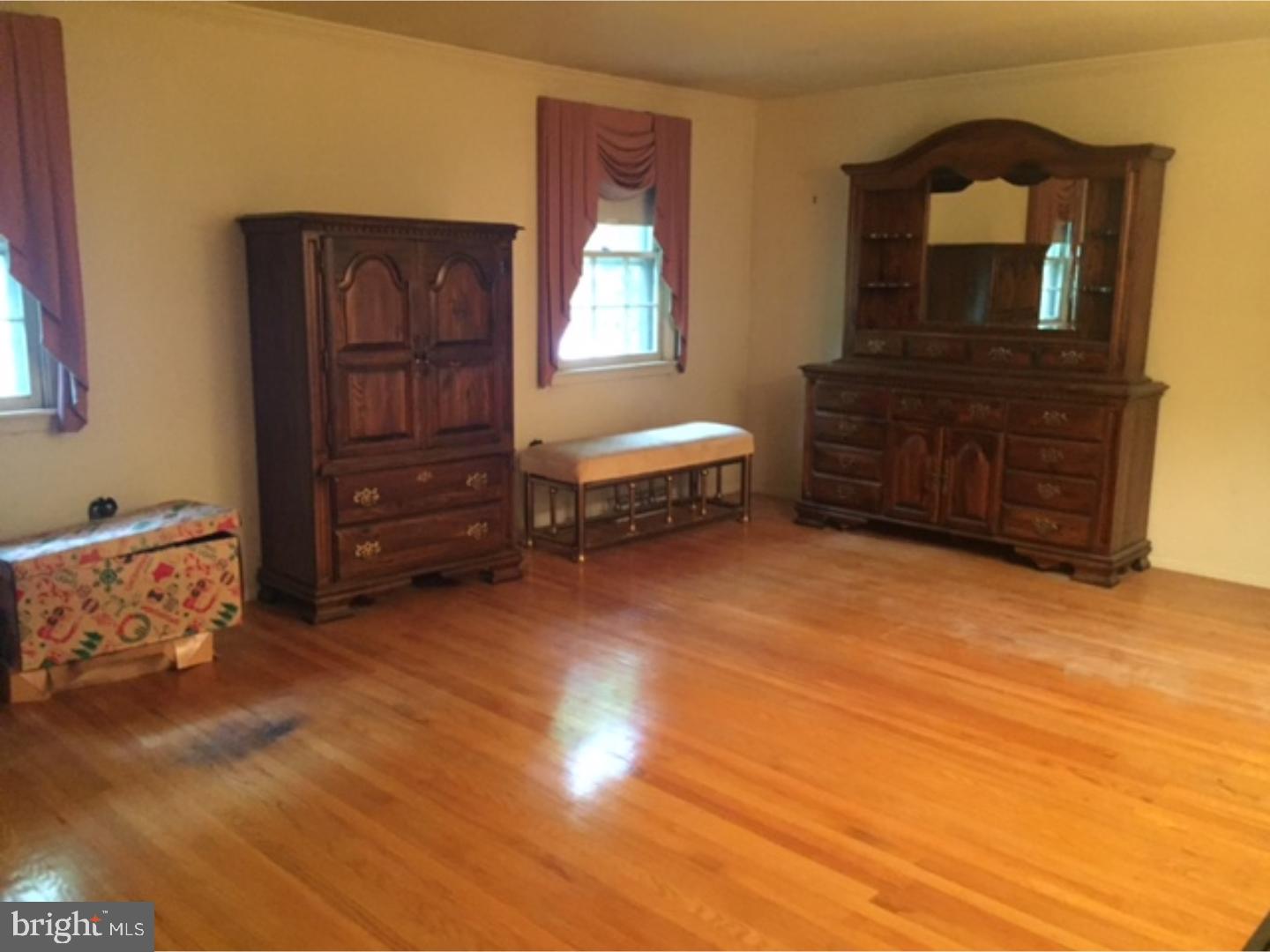 102 Shenandoah Road Cinnaminson, NJ 08077 - Photo 13 of 14 Gallery Image 13