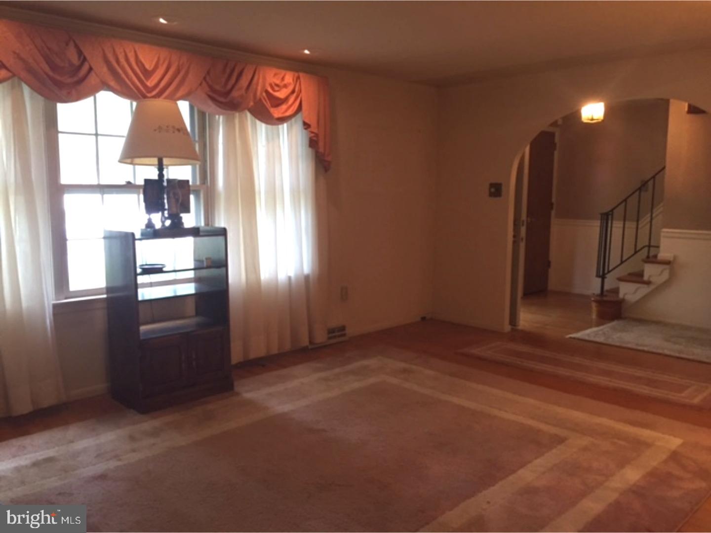 102 Shenandoah Road Cinnaminson, NJ 08077 - Photo 3 of 14 Gallery Image 3
