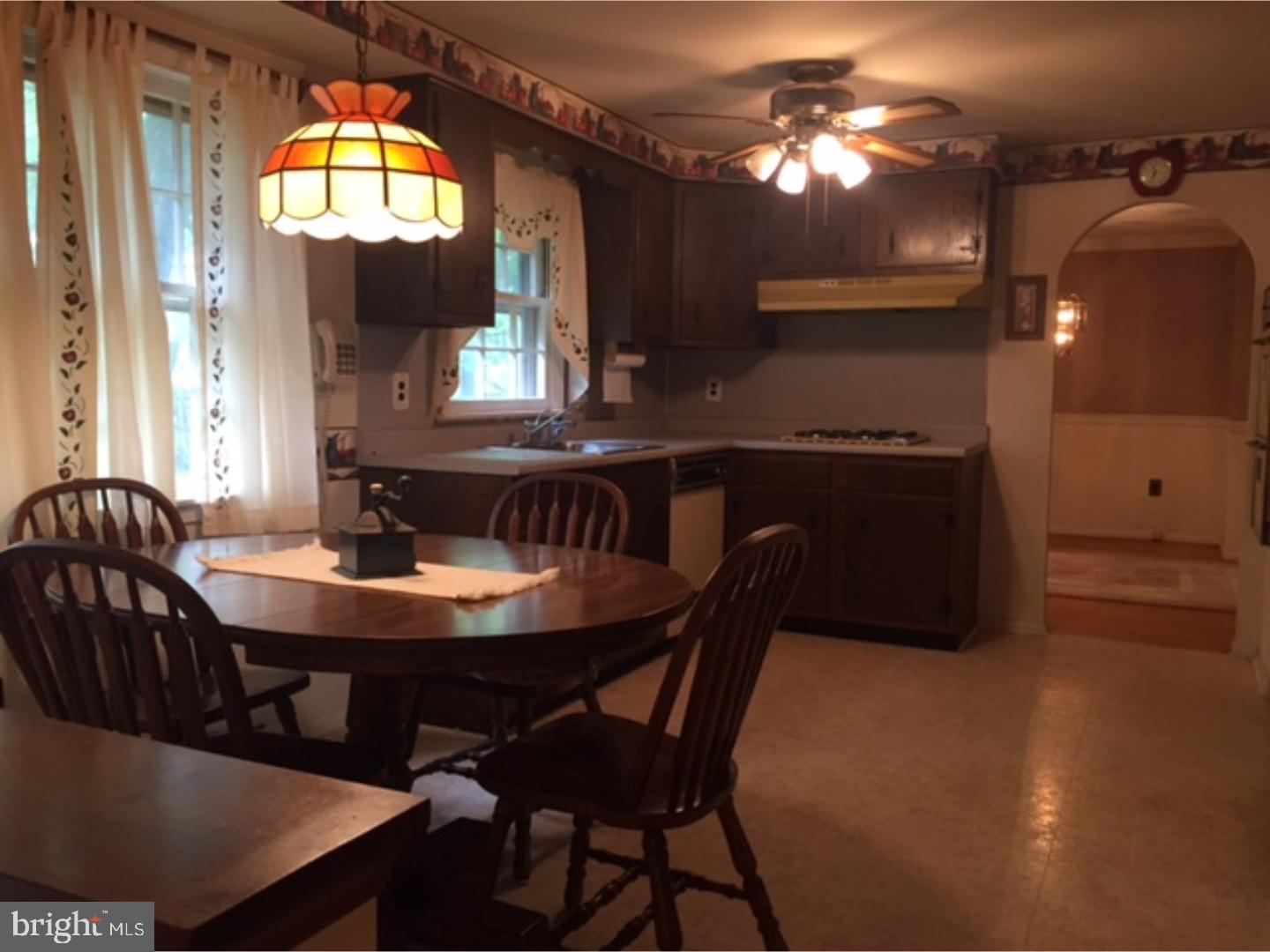 102 Shenandoah Road Cinnaminson, NJ 08077 - Photo 6 of 14 Gallery Image 6