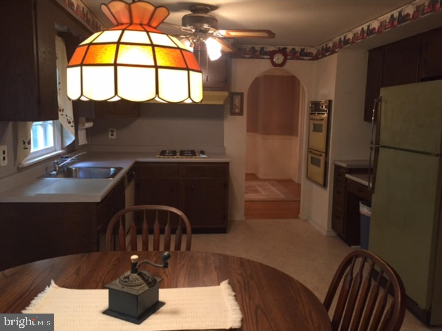 102 Shenandoah Road Cinnaminson, NJ 08077 - Photo 7 of 14 Gallery Image 7