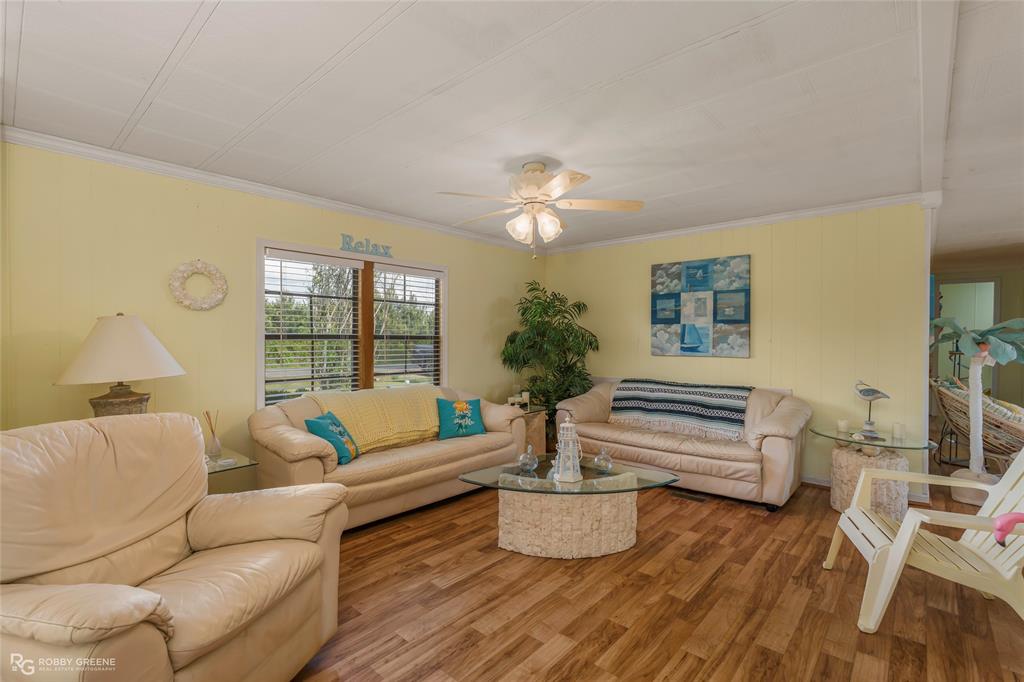 1589 Airport Loop Homer, LA 71040 - Photo 15 of 38