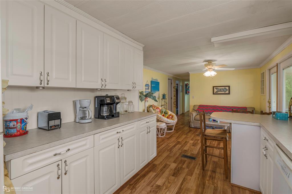 1589 Airport Loop Homer, LA 71040 - Photo 20 of 38