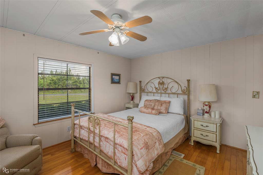 1589 Airport Loop Homer, LA 71040 - Photo 31 of 38