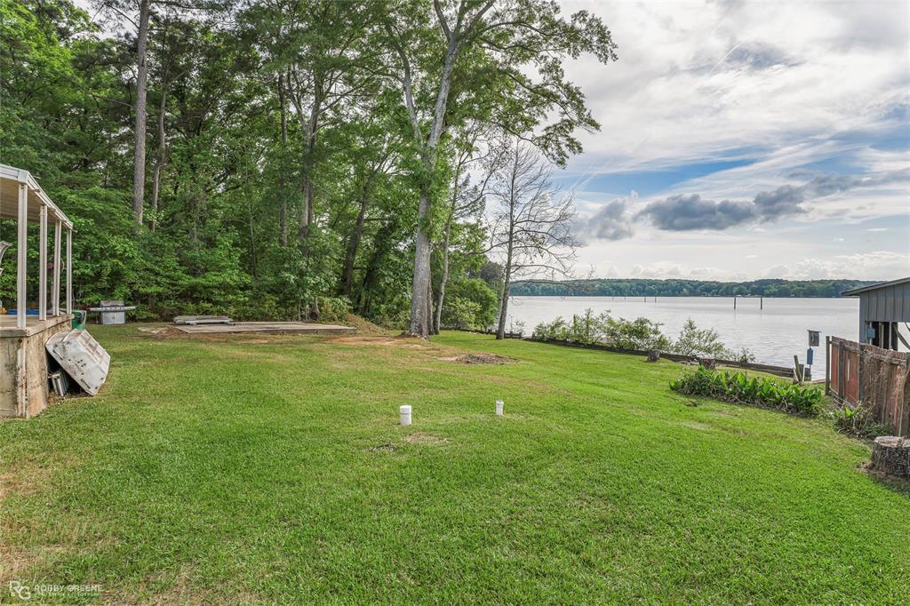 1589 Airport Loop Homer, LA 71040 - Photo 7 of 38